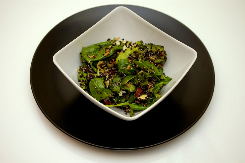 Lekka sałatka z komosą ryżową