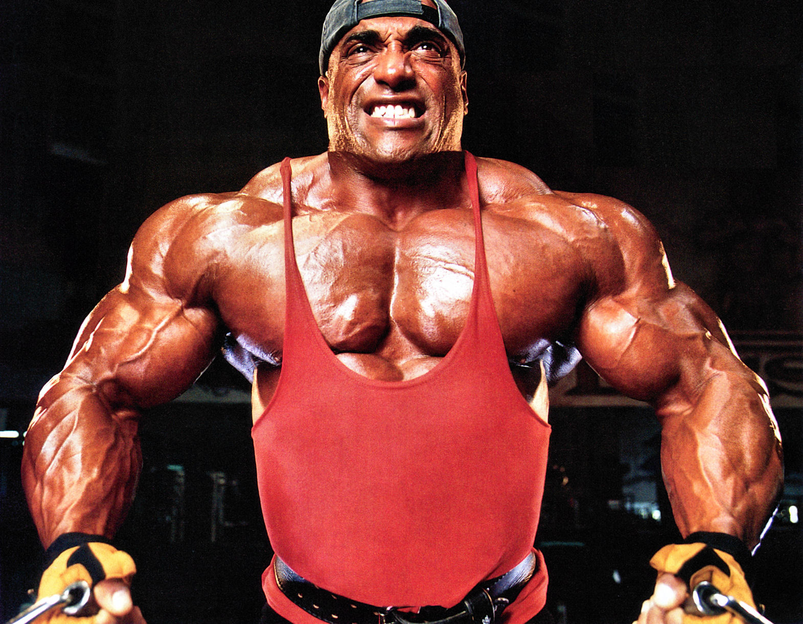 Przedstawiamy Dennis James Nutrition i jego 4 główne suplementy