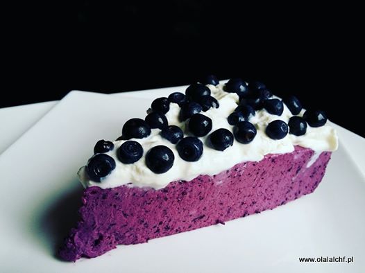 SERNIK JAGODOWY LCHF (keto, LCHF, optymalny, bez glutenu, jajek i cukru)