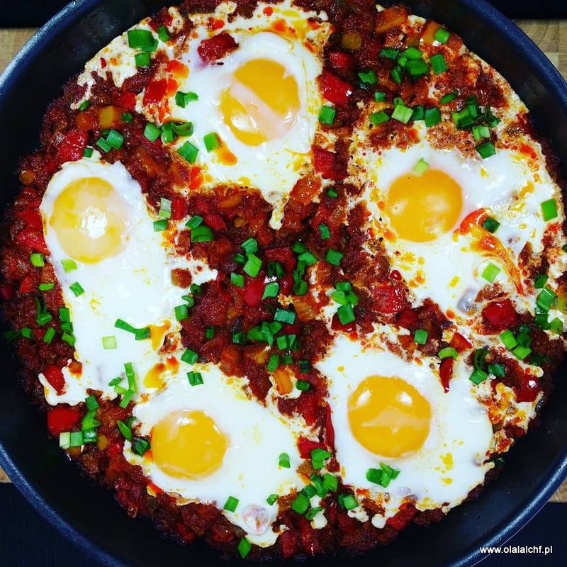 SHAKSHUKA (keto, LCHF, optymalna, paleo, bez glutenu i laktozy)